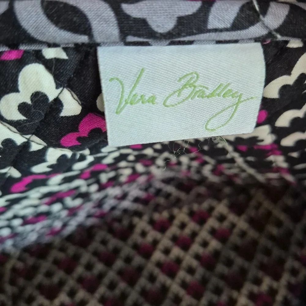 VERA BRADLEY Canterberry Magenta Sport Duffel Gym Bag